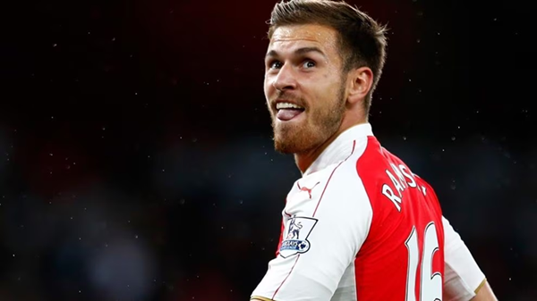 Aaron Ramsey: Chuyện kể về quyết định lịch sử từ chối Man United để đến Arsenal